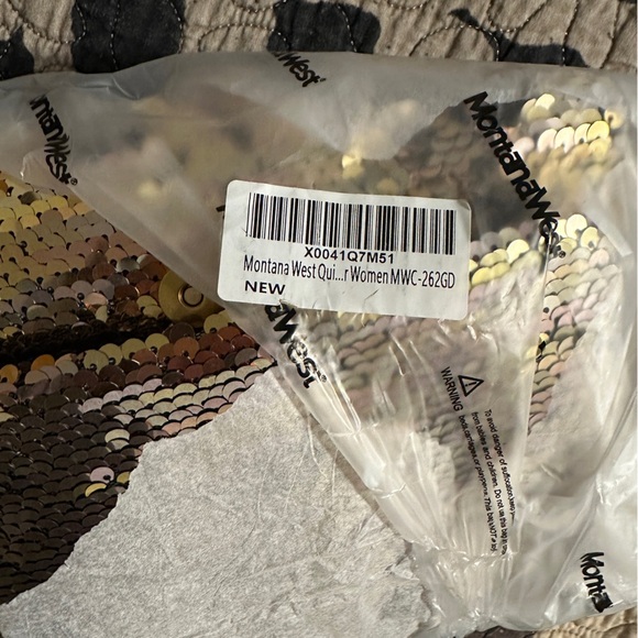 NWT Montana West small evening bag. Blingy/sparkly gold in color. - Picture 5 of 6
